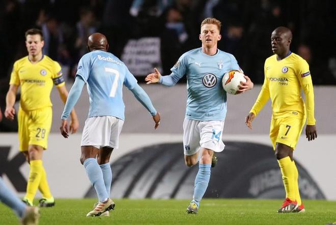 安达以4 安达以4