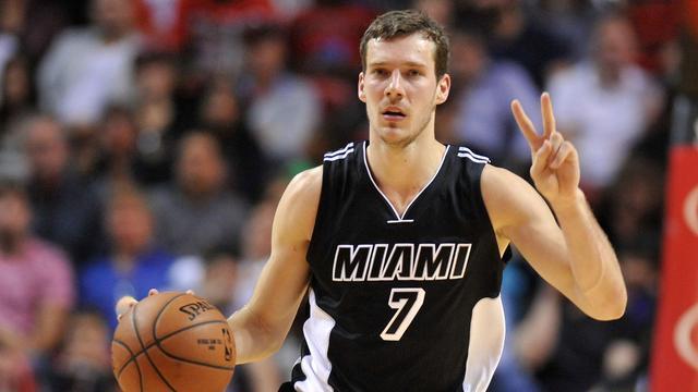 纸面战术的 纸面战术的